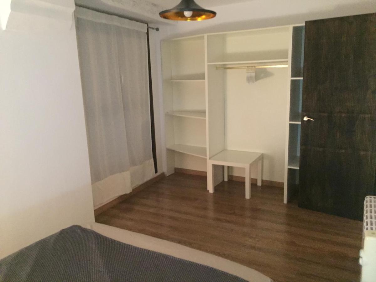 Apartamento Casa Latre Lägenhet Barbastro Exteriör bild